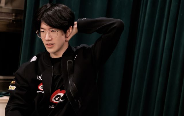 ThunderTalk Gaming 发布了阵容的第一阶段： HOYA ， Beichuan ， SeTab ， 1xn ， Feather