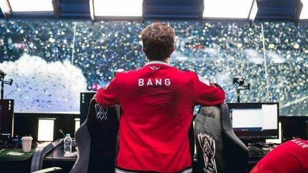 英雄联盟LPL夏季季后赛，V5首次季后赛之路就此被SN打断