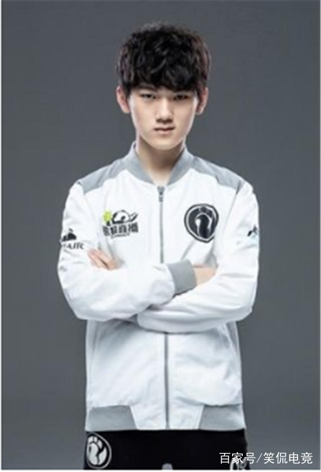 目前T1以7-1位列LCK联赛榜首，GEN和LSB都是6-2 Oner也以600点的POG点数来到排行榜第一名